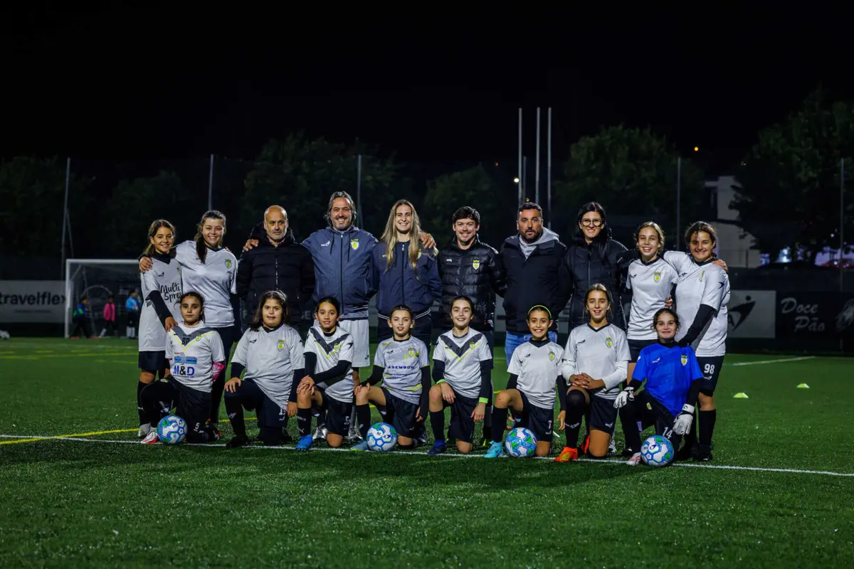 Equipa feminina sub-13 do Desportivo de Ronfe abre portas para os futuros escalões de formação. Projeto tem entusiasmado os pais