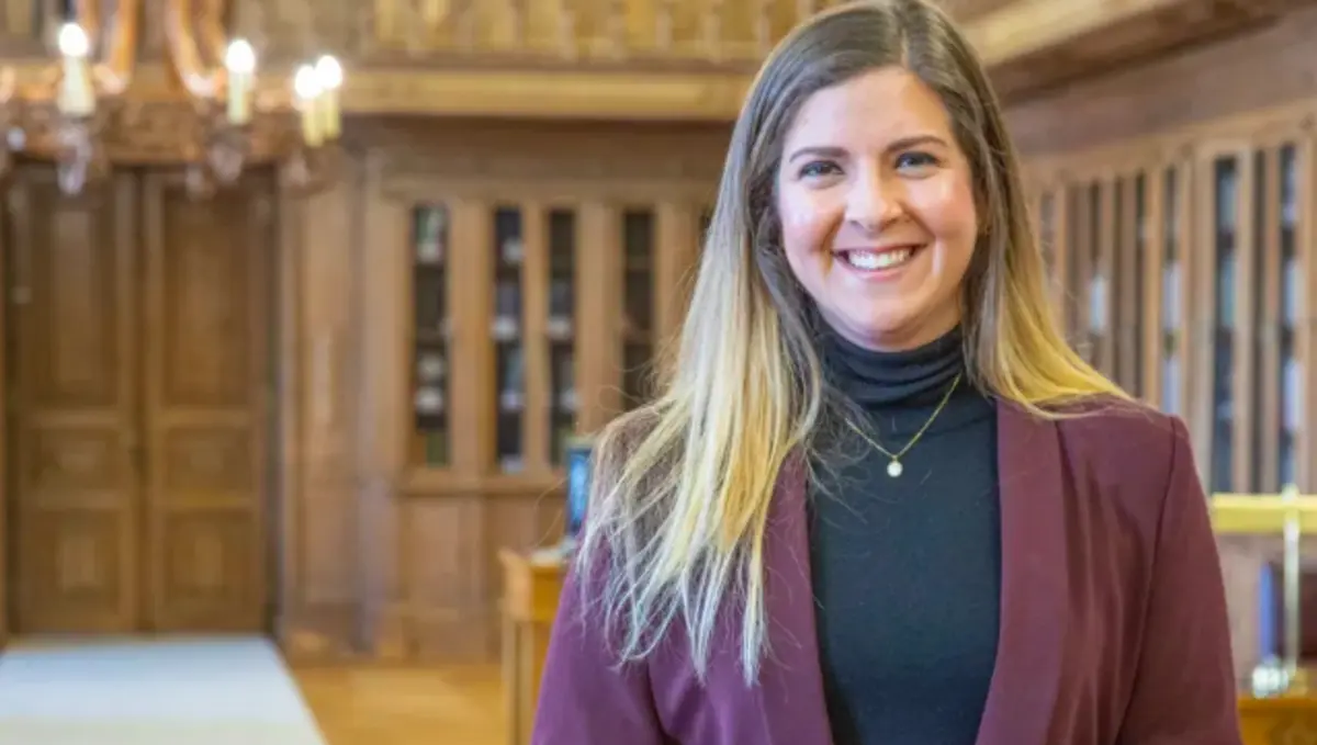 Aos 35 anos, ministra prossegue no novo governo, o segundo, de Luís Montenegro e reforça poderes