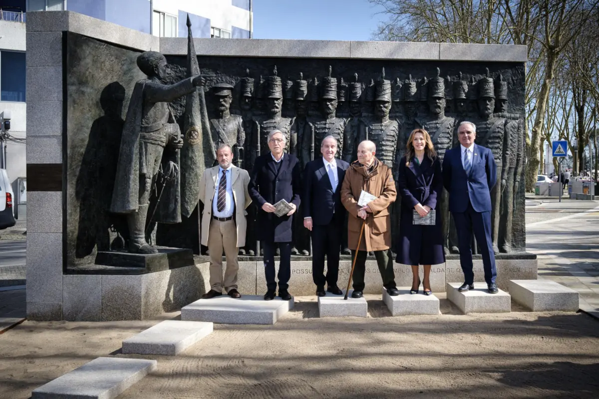 Memorial de homenagem a D. Pedro IV e ao Batalhão de Caçadores nº 5 em Moreira