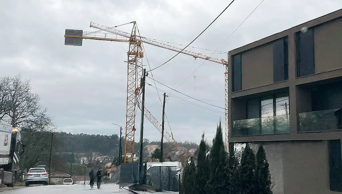 Queda de grua deixou trabalhador ferido com gravidade