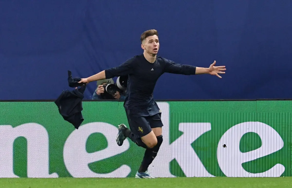 Francisco Conceição em destaque na Champions