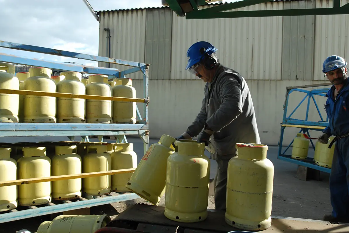 PSD propõe que se pondere "a fixação temporária de margens máximas" no gás