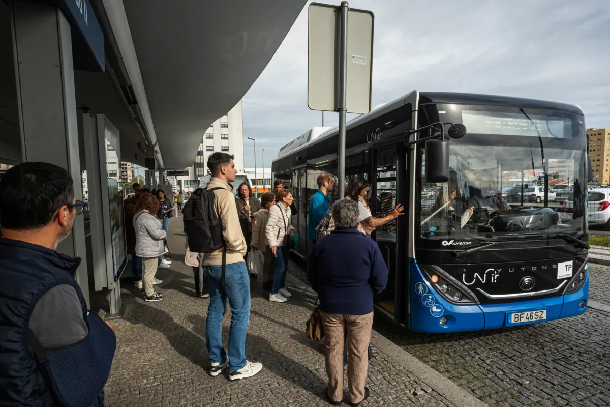 Passageiros da Unir continuam a relatar incumprimento de horários pelas operadoras