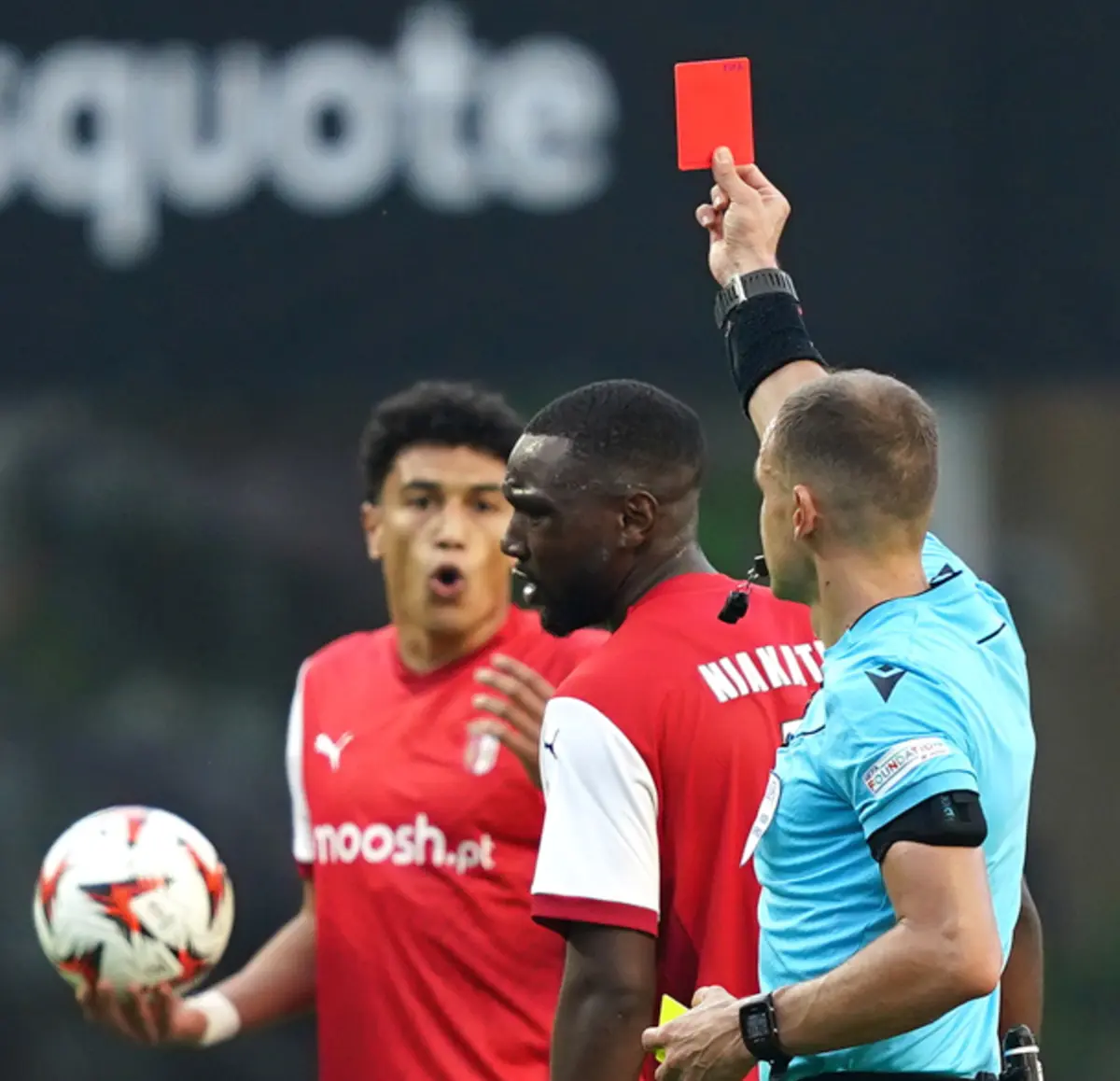 Niakaté foi expulso contra o Bodo/Glimt