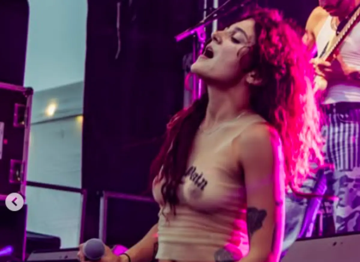 Rebecca Baby é vocalista do Lulu Van Trapp