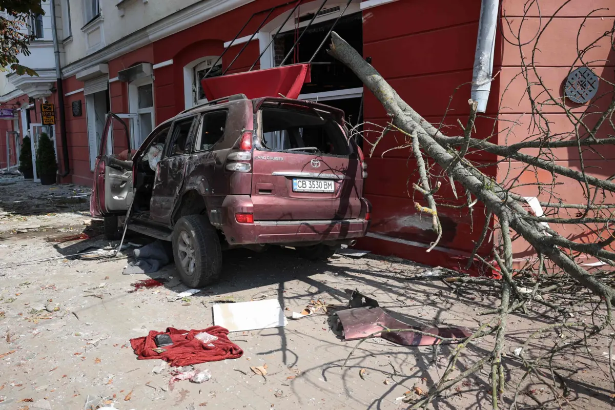 Imagem de contexto do artigo Onze crianças entre os feridos em ataque russo a Chernihiv