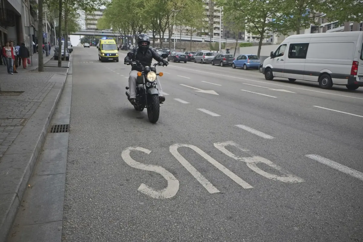 A equipa da STCP atuará em articulação com a Polícia Municipal do Porto, fiscalizando "áreas da cidade onde o estacionamento abusivo afeta mais a circulação de transporte público"