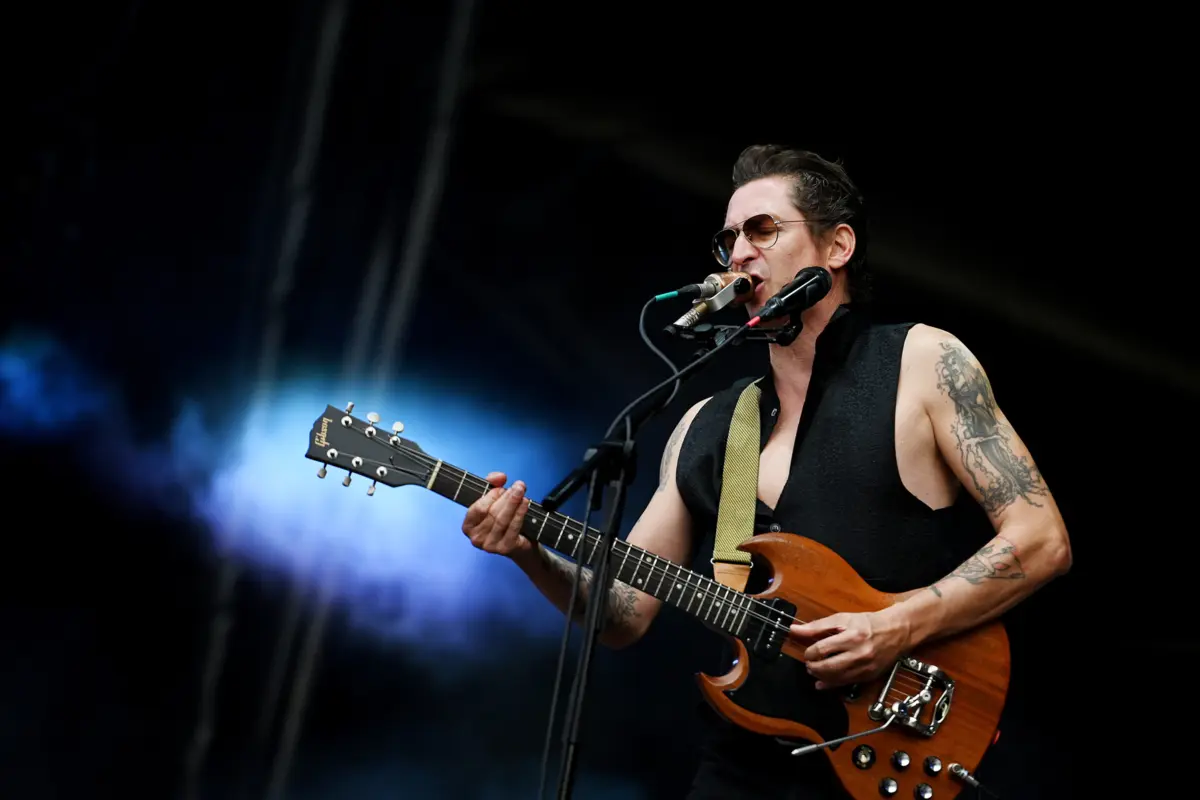 Há duas décadas que Paulo Furtado propõe um Natal alternativo em “Fuck Christmas, I got the blues”.