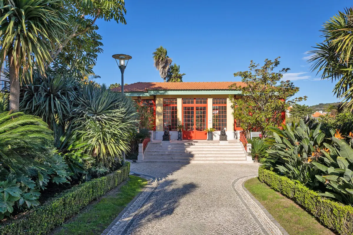 O pavilhão oriental dos jardins do Pestana Palace é a casa temporária do Soi - Asian Street Food.