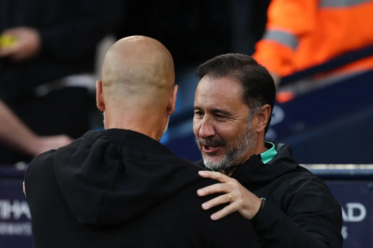 Vítor Pereira com o adversário Pep Guardiola