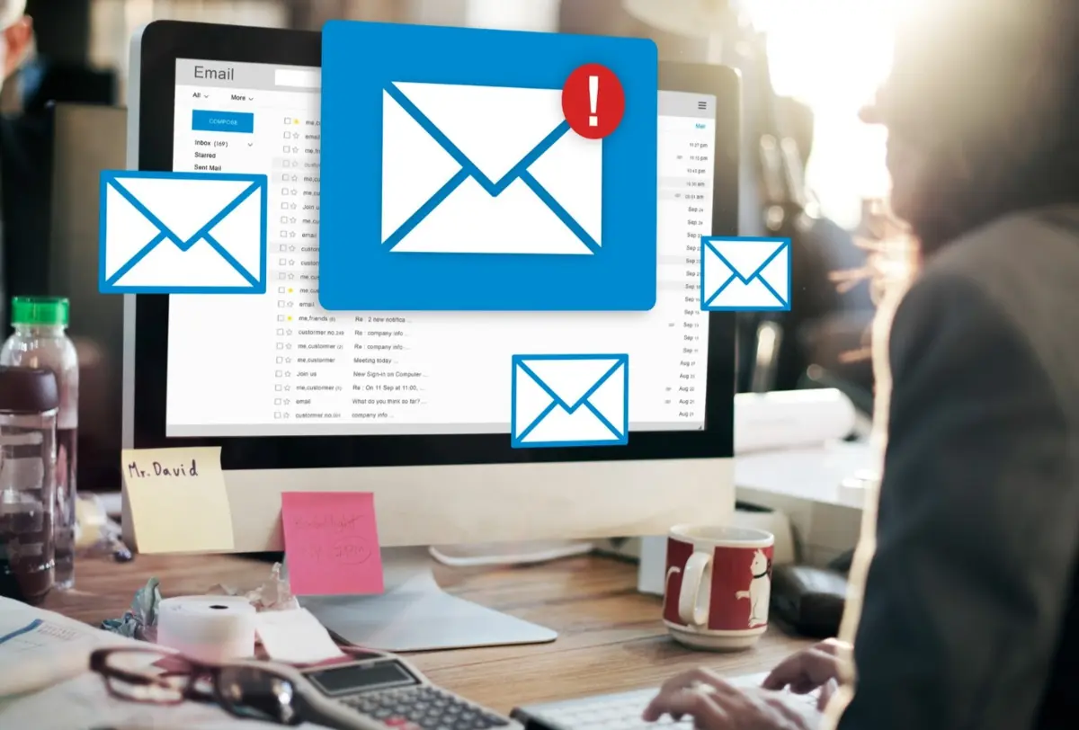 Imagem de contexto do artigo Corre maior risco de ser alvo de 'phishing' quando está nestas circunstâncias