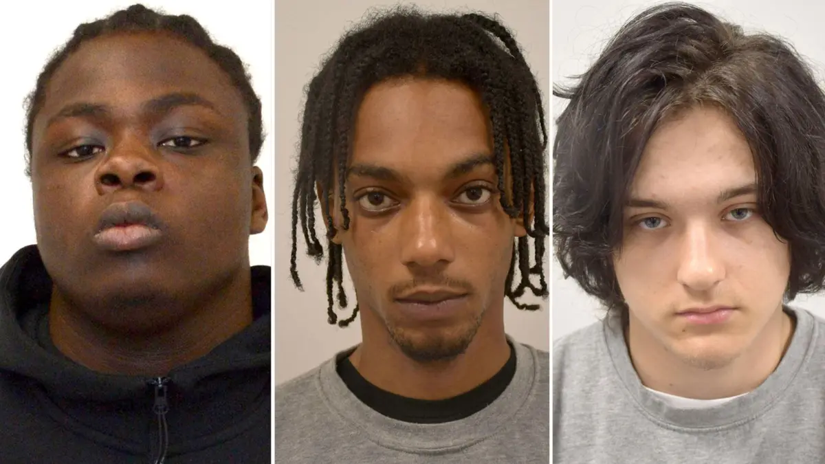 Jakeem Rose, de 23 anos, Ugnius Asmena, de 20, e Nii Mensah, de 23