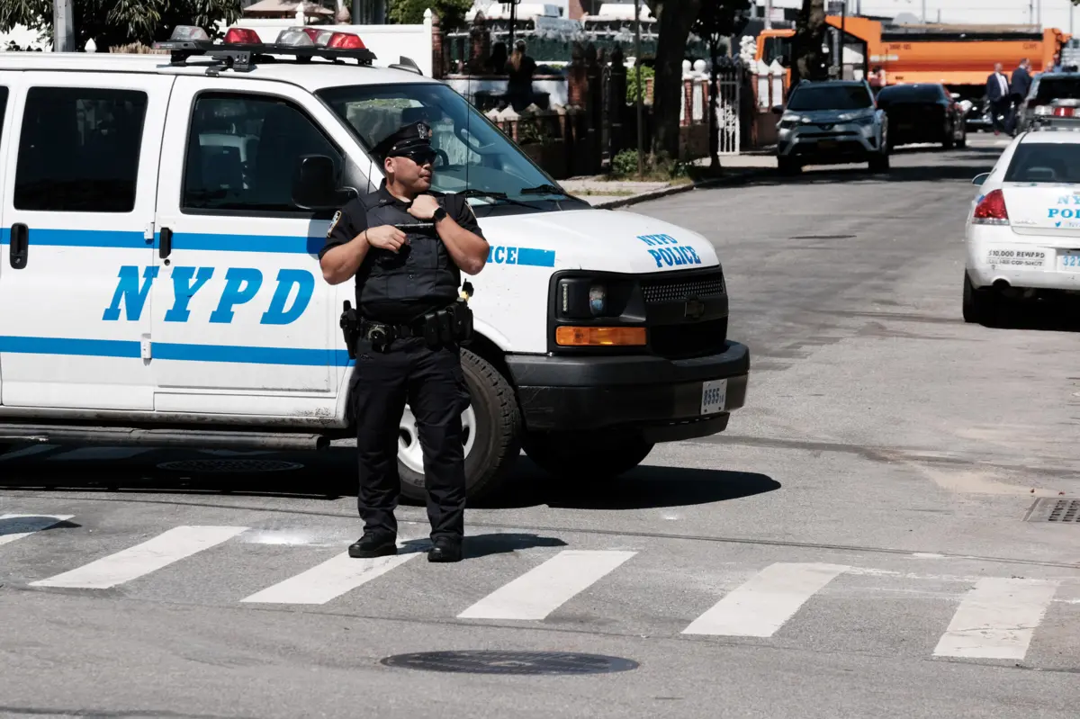 Suspeito estaria de visita a familiares em Queens