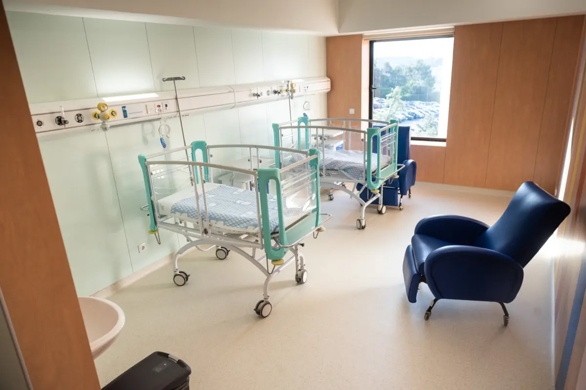 Imagem de contexto do artigo Direção Executiva diz que serviços de urgência materno-infantil estão assegurados