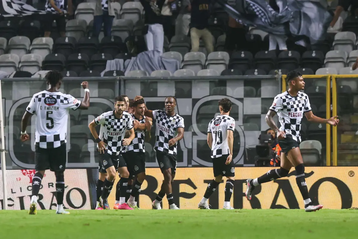 Boavista na vitória frente ao S. L. Benfica.
