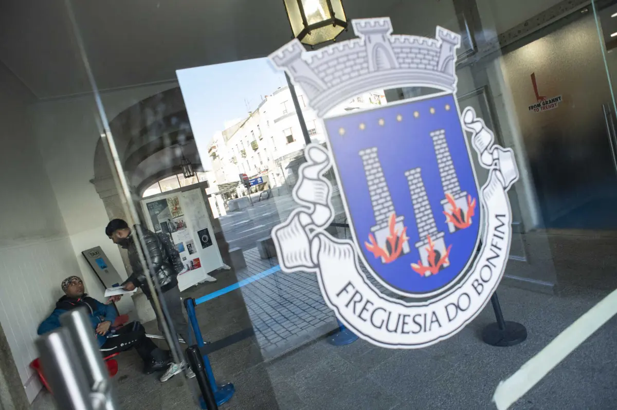 Junta de Freguesia do Bonfim emitiu mais de 2500 atestados de residência a imigrantes magrebinos em janeiro