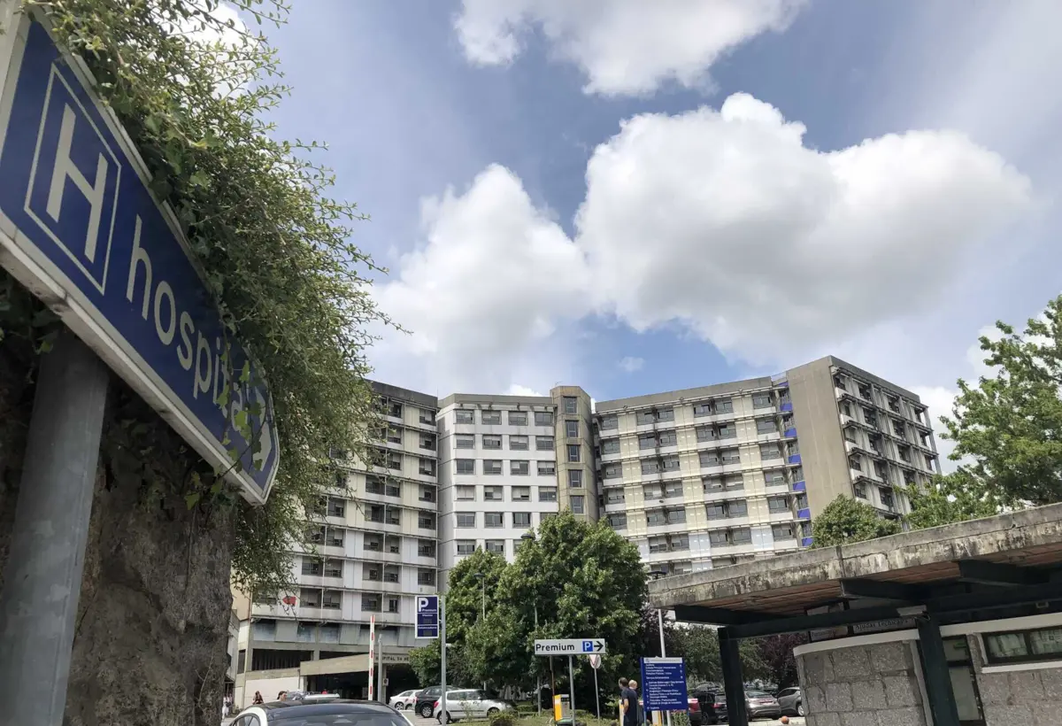 Félix Fernandes foi transportado ao Hospital Senhora da Oliveira, onde viria a morrer