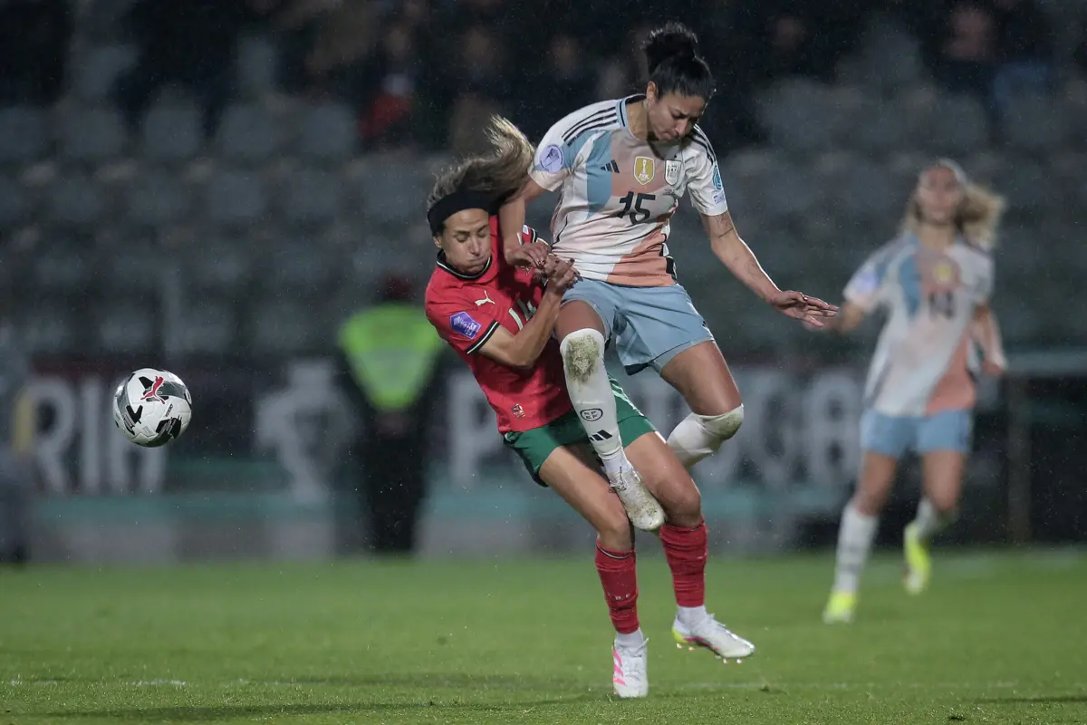 Portugal perdeu por 4-2 com a Espanha