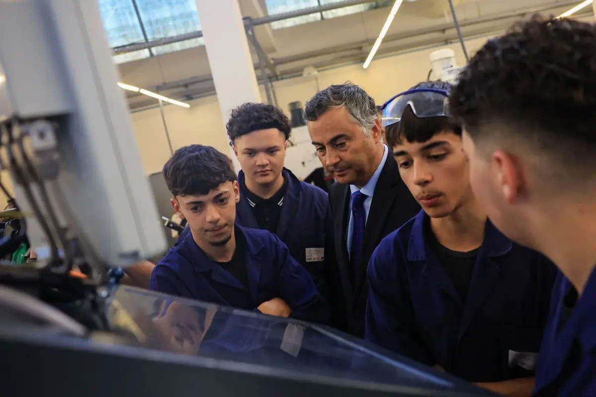 O ministro da Educação, Ciência e Inovação, Fernando Alexandre, no Agrupamento de Escolas Tomaz Pelayo