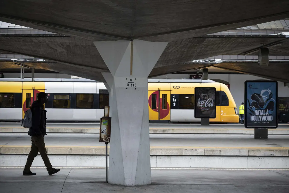 Trabalhadores voltam a parar na quarta-feira