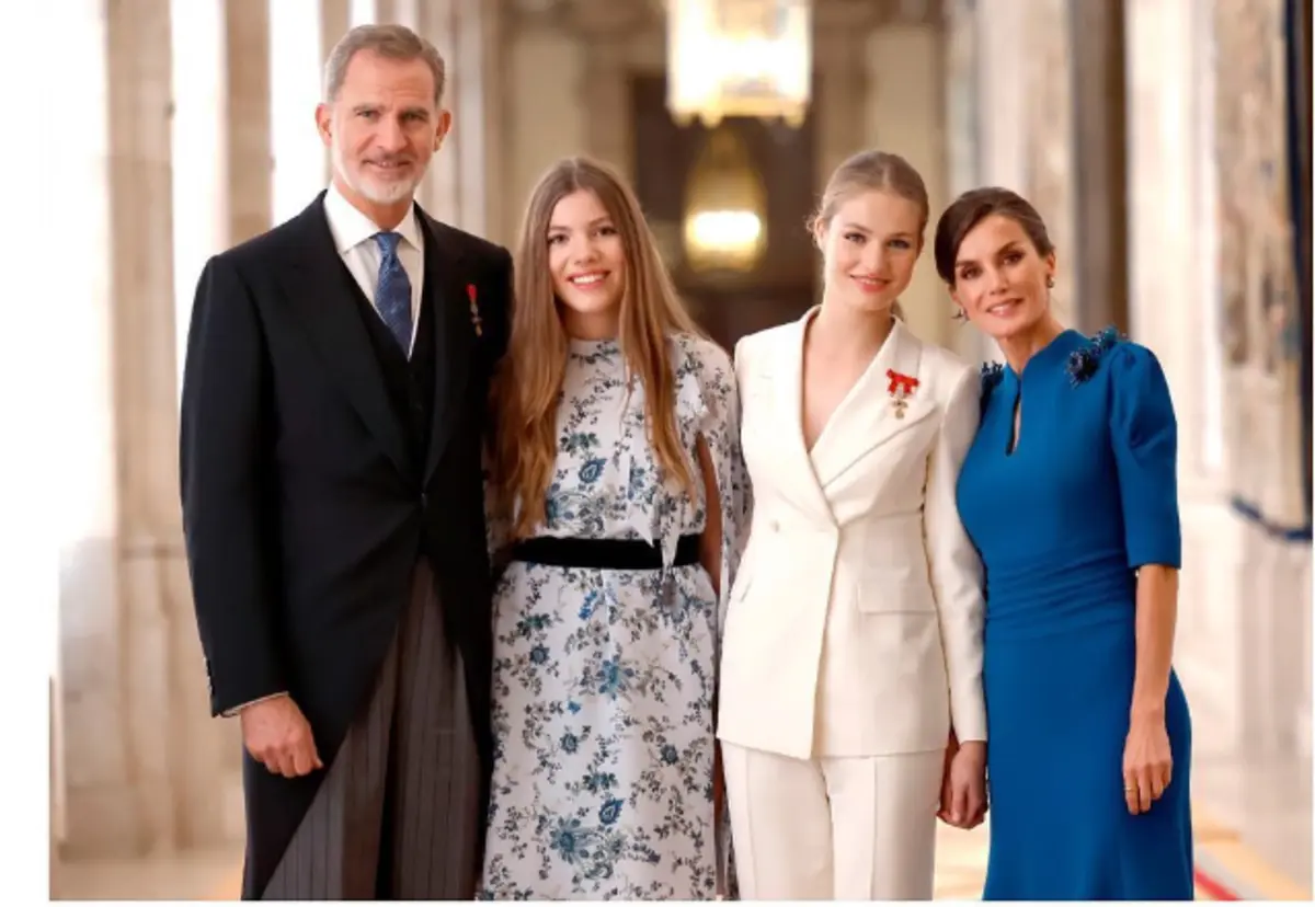 Os reis de Espanha com os filhos