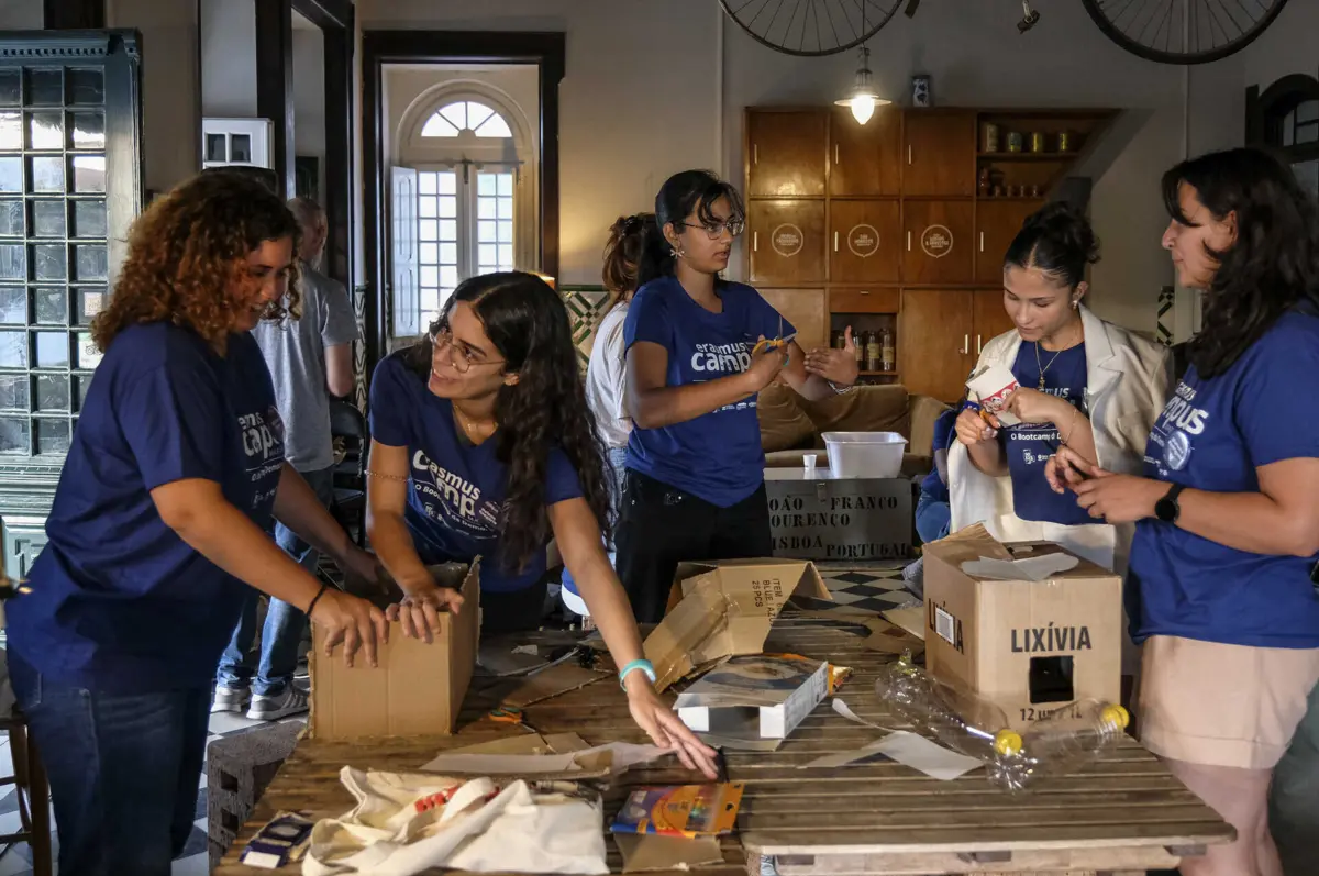 O "bootcamp" quer capacitar os jovens para a importância da participação democrática e cidadania ativa