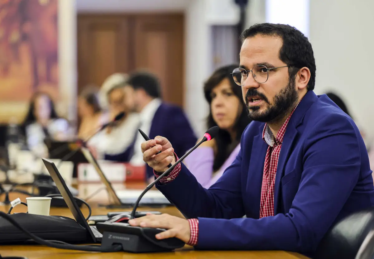 Paulo Muacho deputado do Livre na Assembleia da República