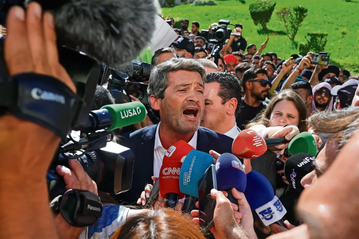 André Ventura na manifestação dos imigrantes, na quarta-feira