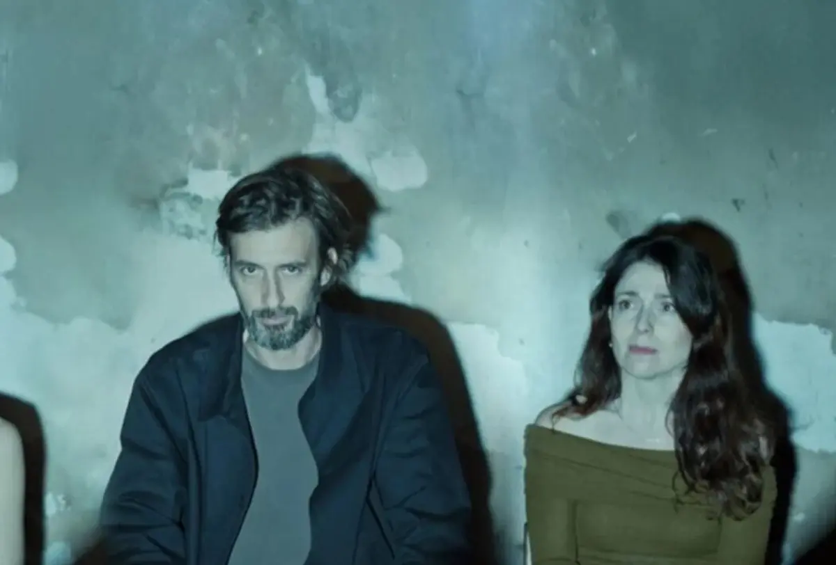 Brono Nogueira lidera um elenco de luxo em "Ruído"