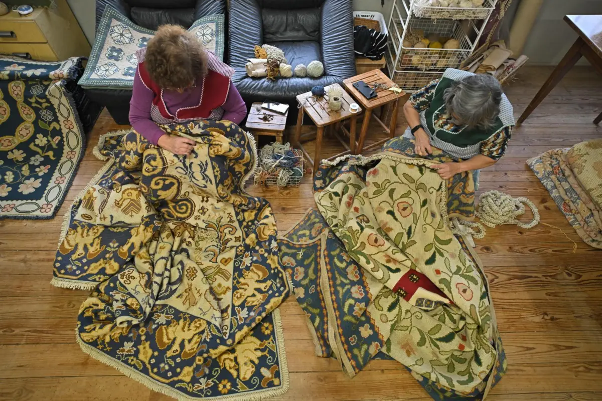 Unidade de produção em Arcozelo conta oito décadas de dedicação à arte