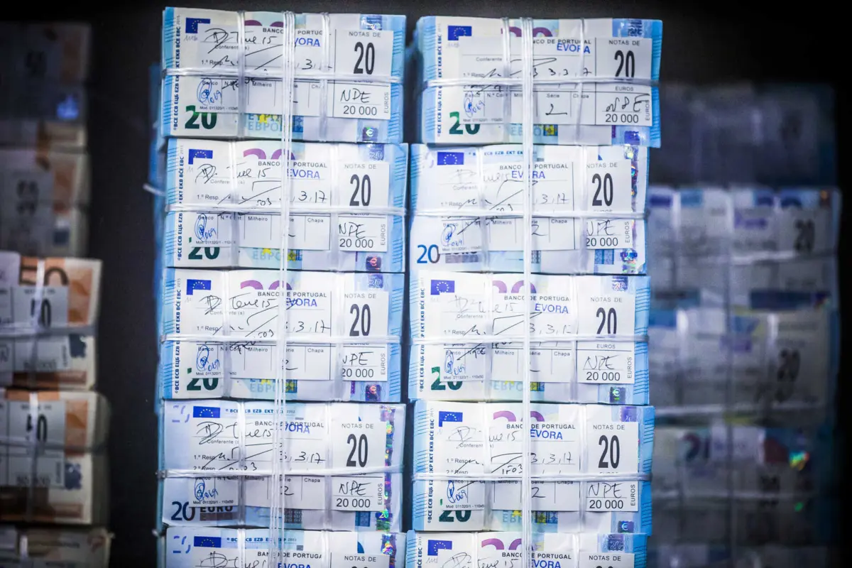 Motivos alusivos à cultura e ao ambiente europeus serão os temas para ilustrar as novas notas de euro