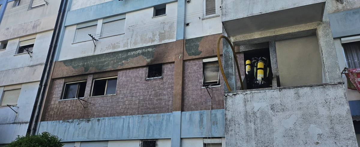 O homem teve de ser realojado tendo em conta que a casa ficou sem condições de habitabilidade
