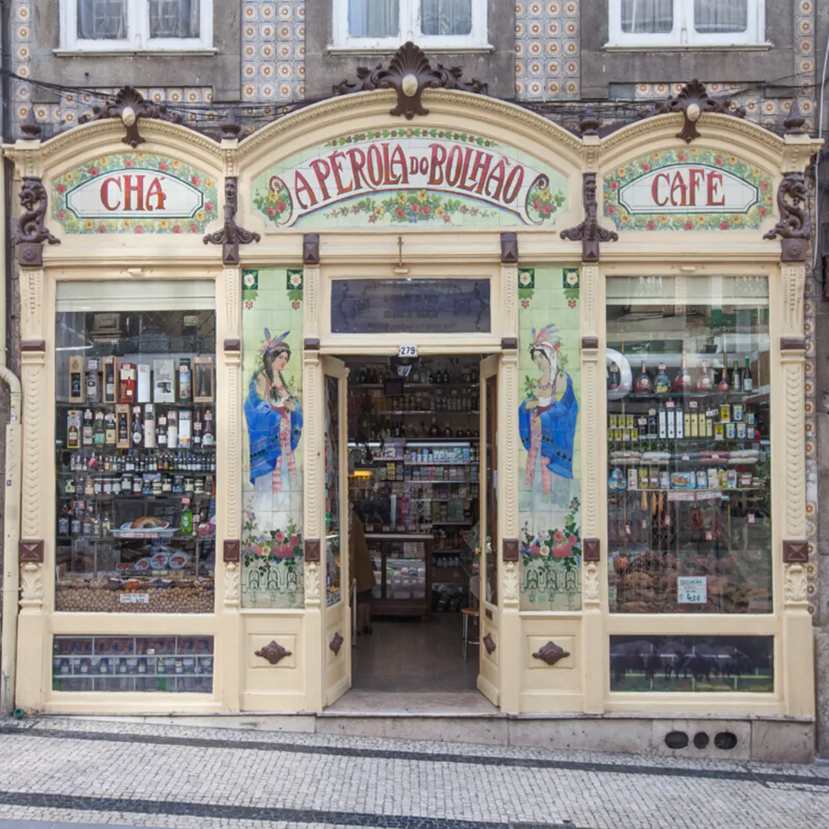 Pérola do Bolhão foi inaugurada em 1917, ou seja, tem mais de um século