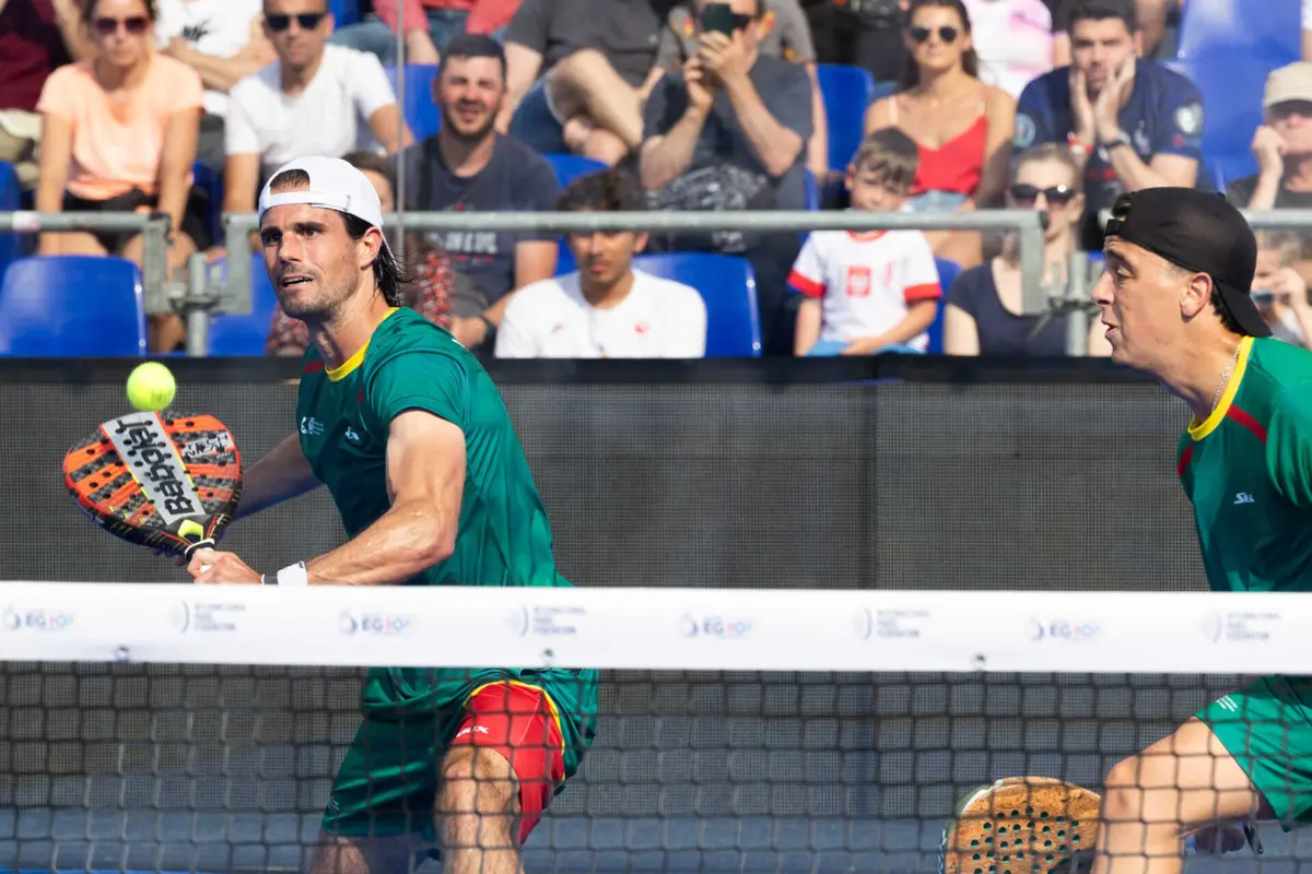 Miguel Oliveira e Afonso Fazendeiro em ação
