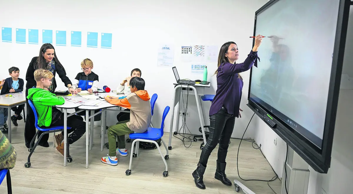 Nas instituições de Lisboa, por exemplo, região onde mais faltam professores, muitas dezenas ficam de fora dos cursos