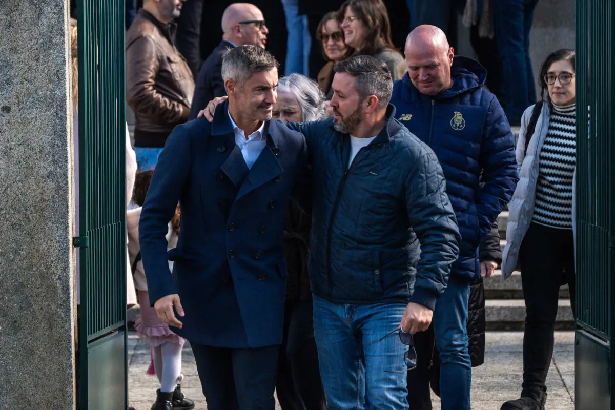 Imagem de contexto do artigo Veja as imagens: quem esteve na missa de sétimo dia de Pinto da Costa