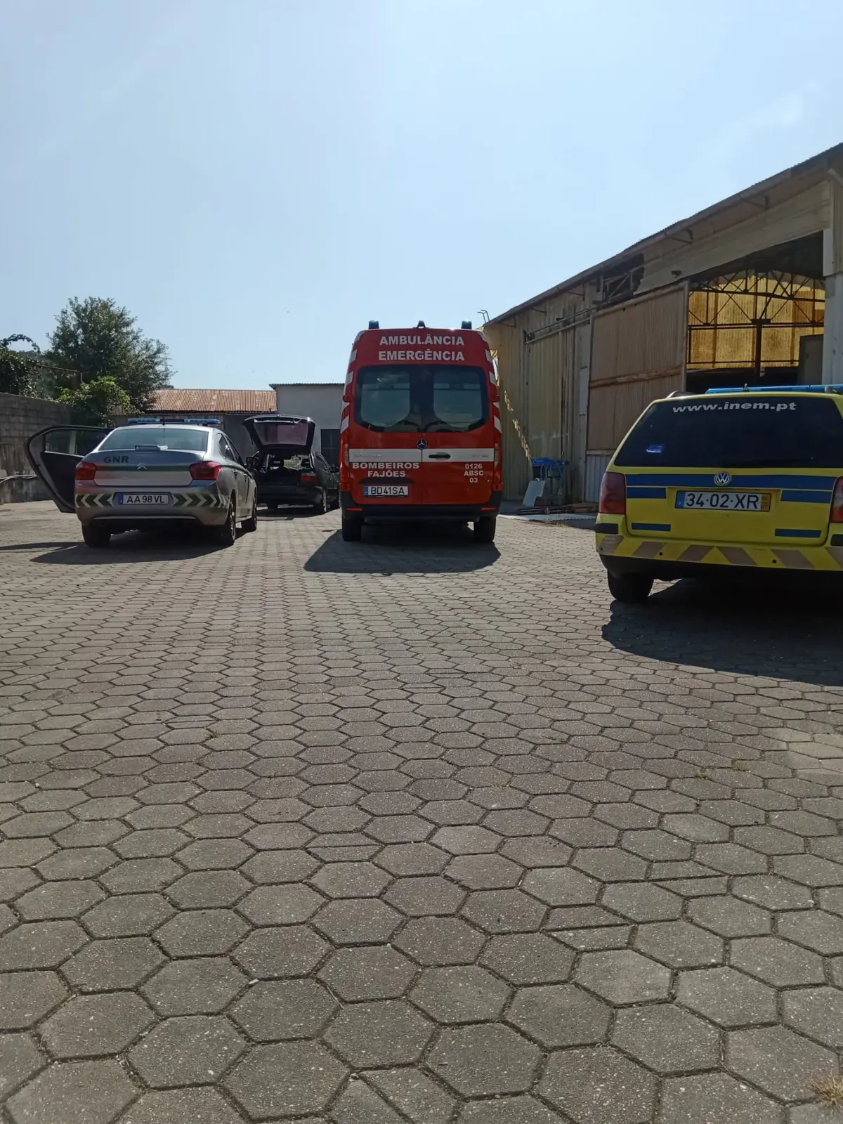 Imagem de contexto do artigo Trabalhador morre após queda de seis metros em Oliveira de Azeméis