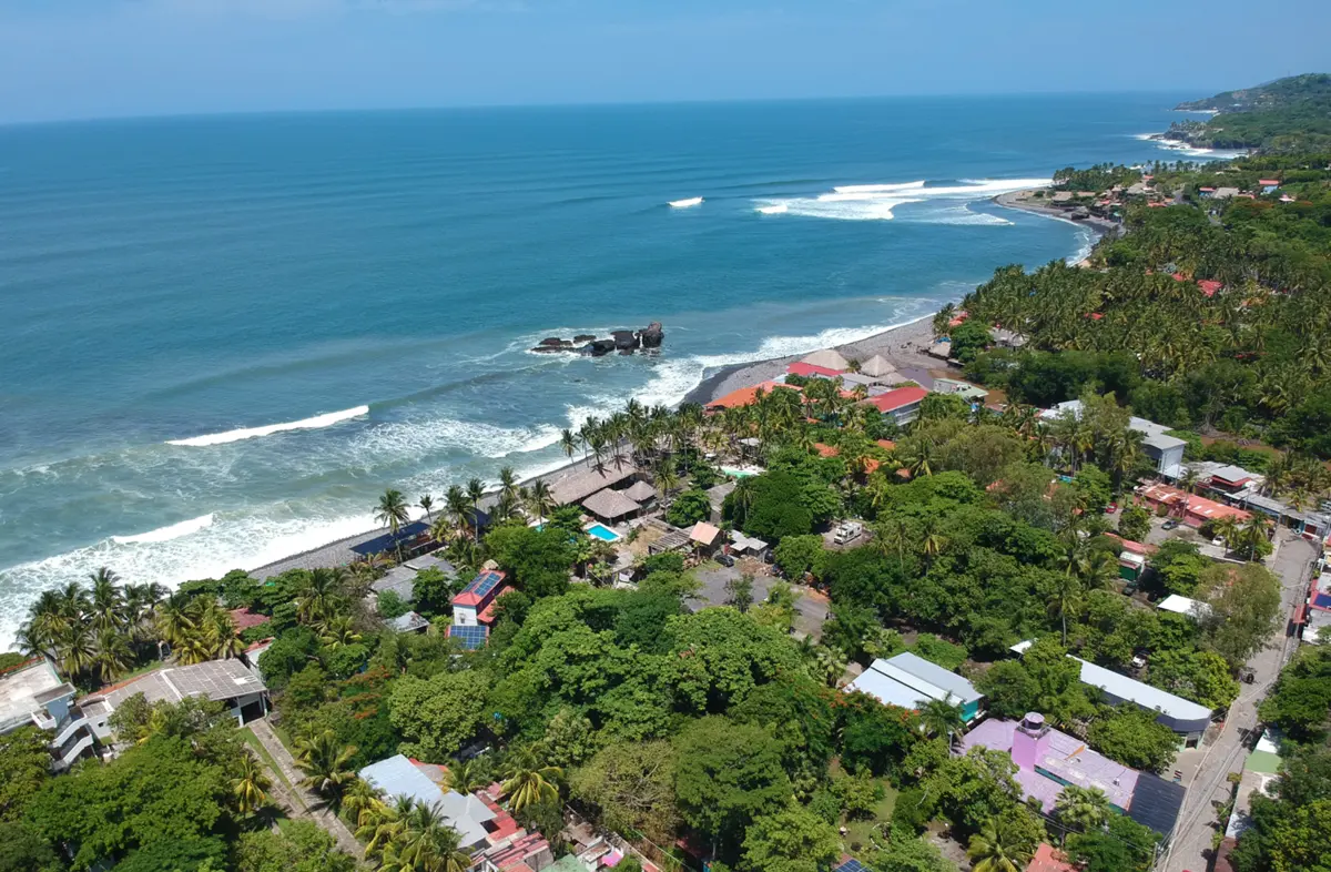 A praia de El Tunco é uma das referências de El Salvador