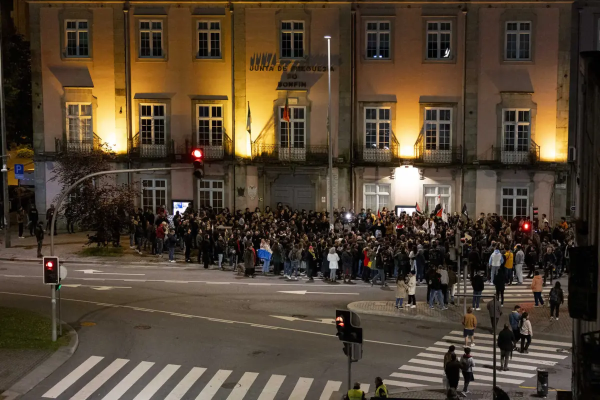 Manifestação de apoio aos imigrantes, no Campo 24 de Agosto, realizada em maio
