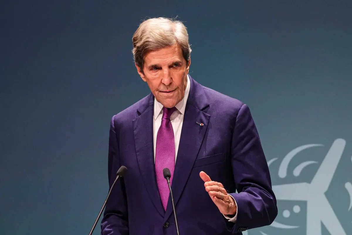 John Kerry vai deixar cargo de enviado climático dos EUA e juntar-se à campanha Biden