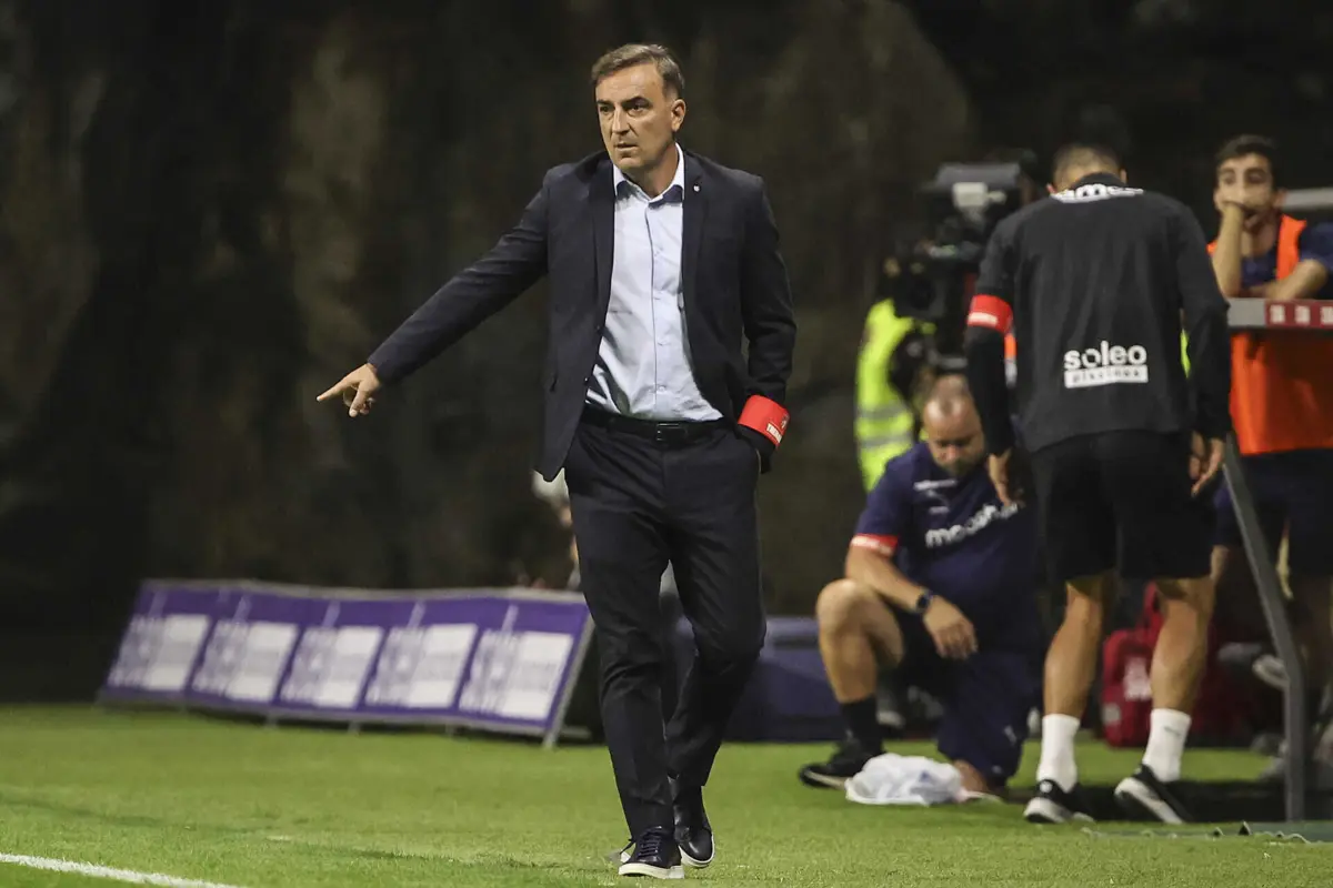 Carlos Carvalhal considera que o Braga merecia ter ganhado o jogo