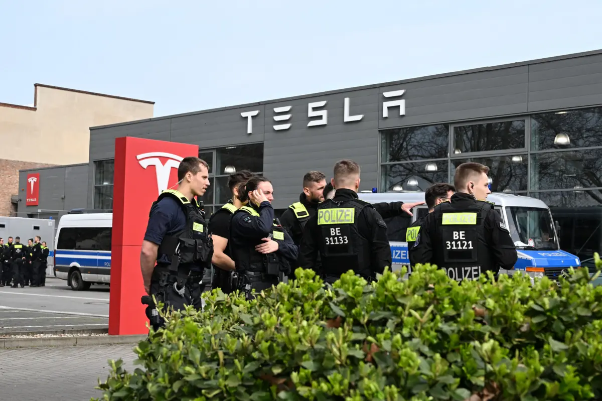 Autoridades avaliam os prejuízos em várias centenas de milhares de euros