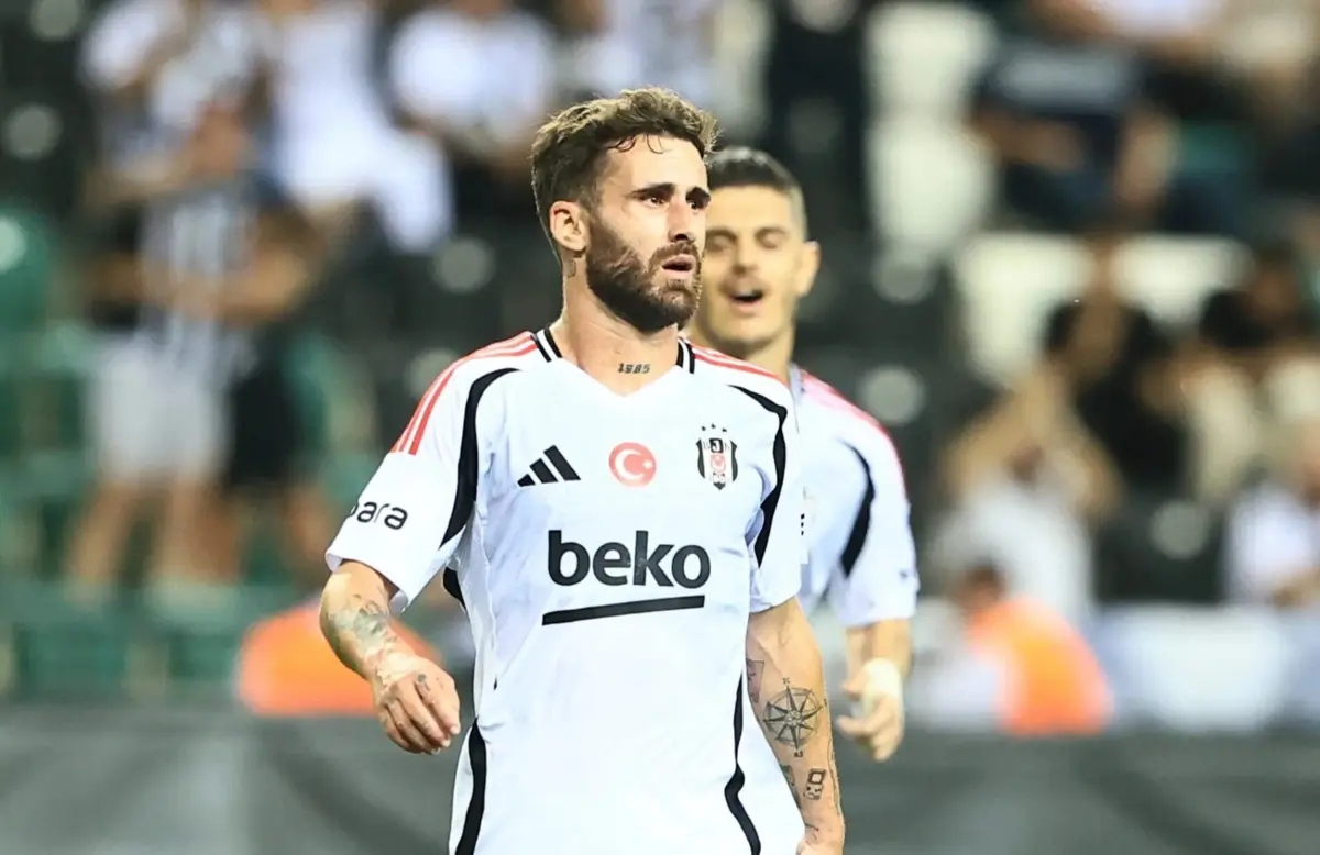 Rafa Silva pode selar em breve o regresso ao Benfica