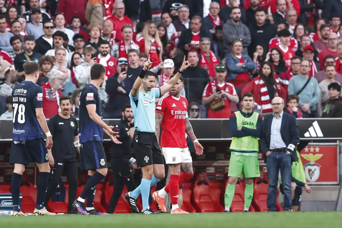 António Nobre vai voltar a apitar o Benfica depois da polémica num jogo das águias com o Arouca em 2024/25