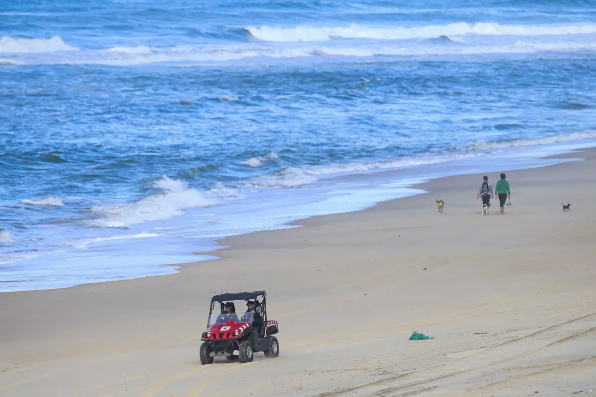 O corpo viria a ser encontrado no areal mais a sul da Praia do Pedrógão