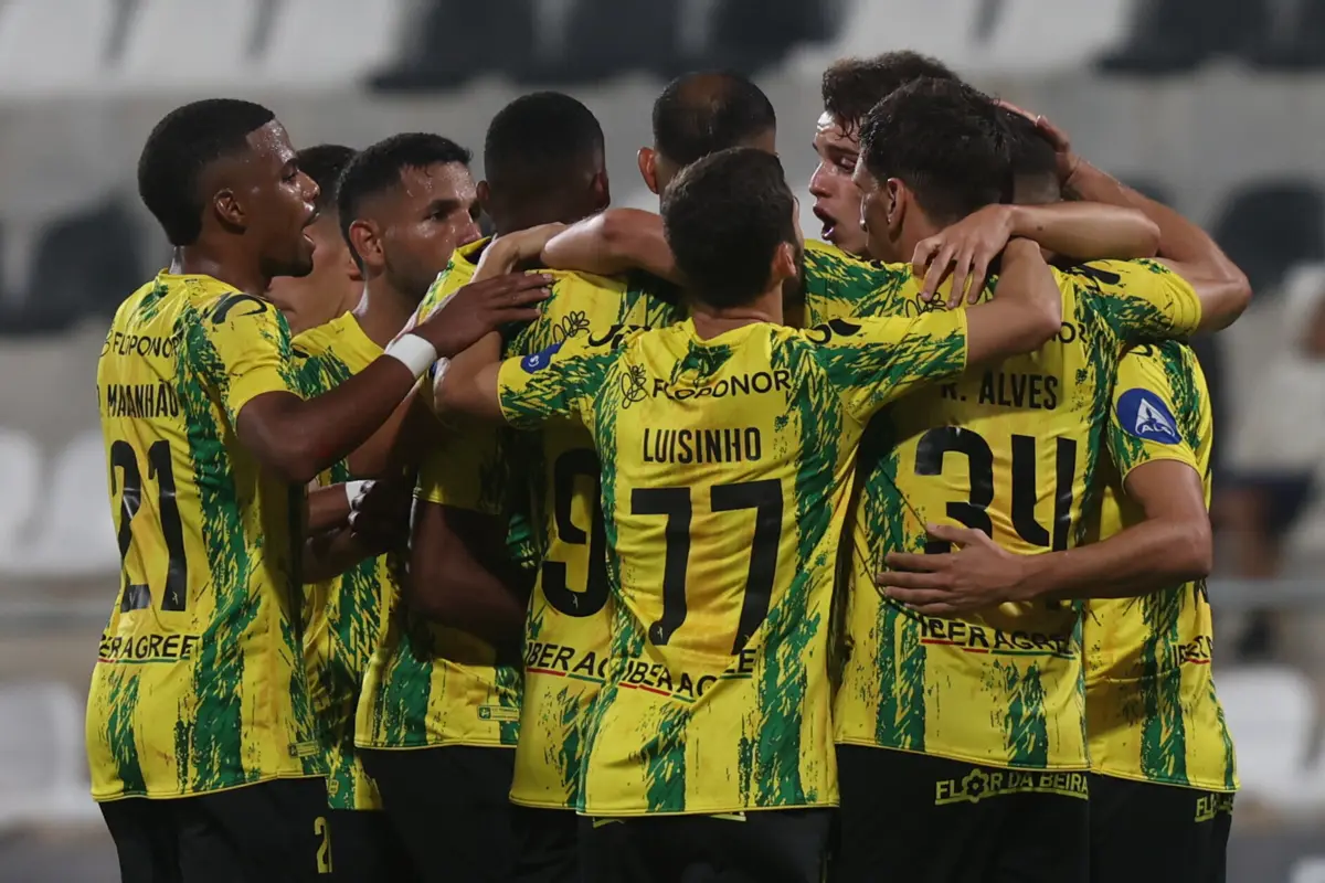 Tondela goleou o Sporting de Pombal