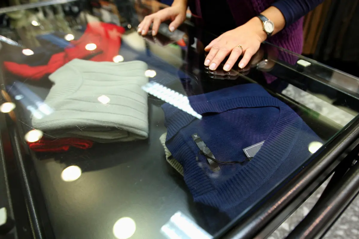 Há cada vez mais oferta de vestuário a baixo custo com composições pouco claras