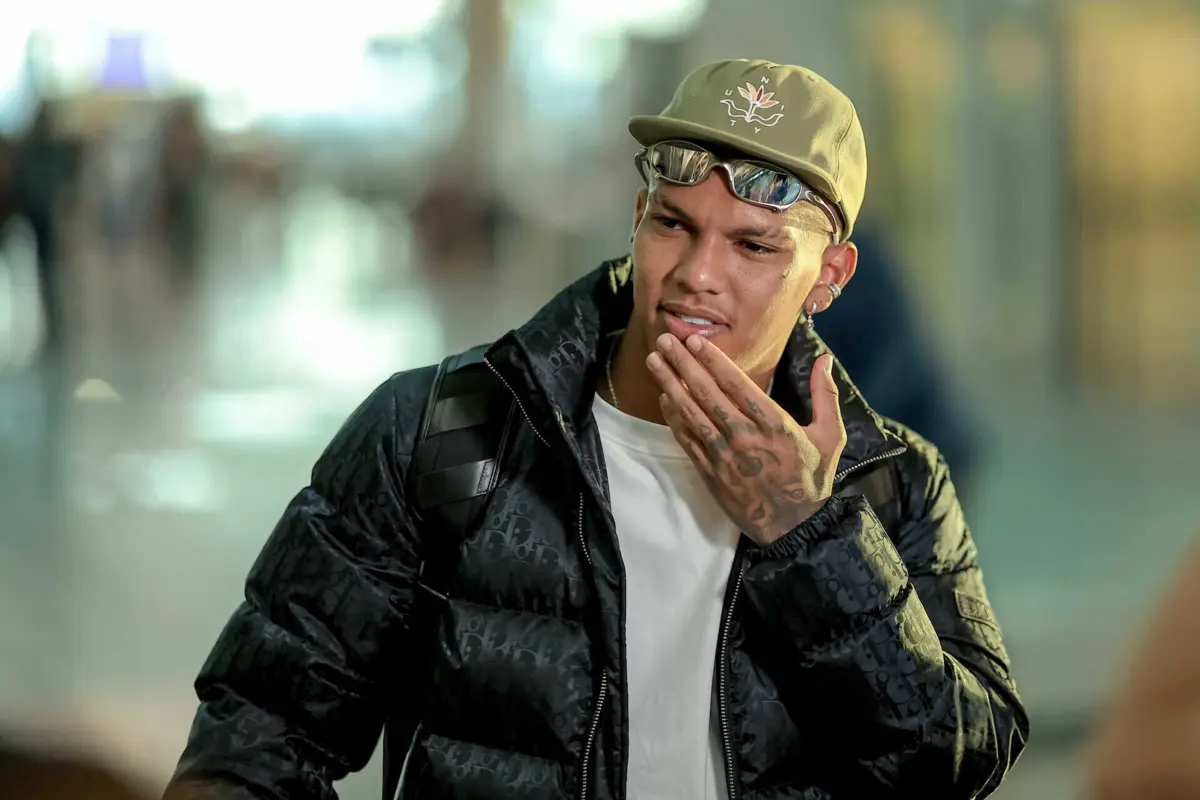 Veron está em fase de recuperação de uma lesão muscular no adutor direito sofrida em finais de junho