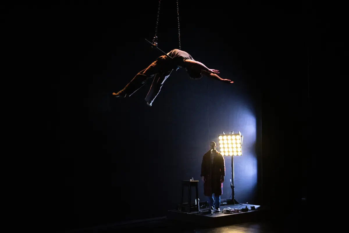 "Ru/tura" de David David