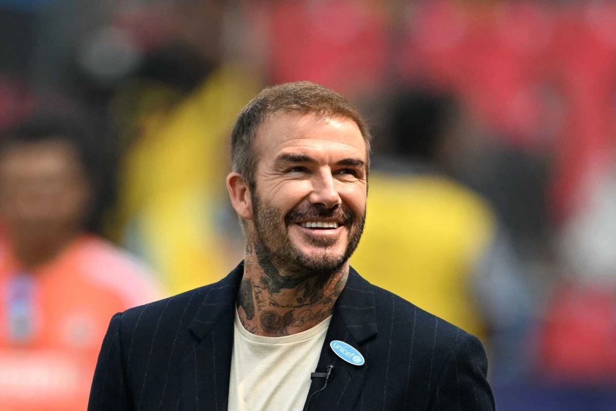 Beckham vence contabandistas online